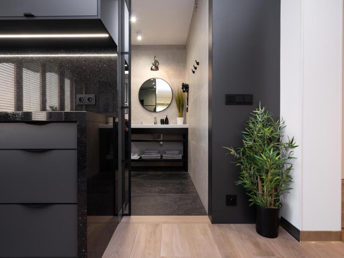 Jacuzzi Apartments 克拉科夫 外观 照片