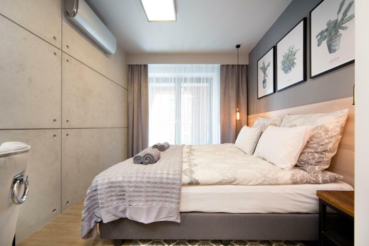 Jacuzzi Apartments 克拉科夫 外观 照片