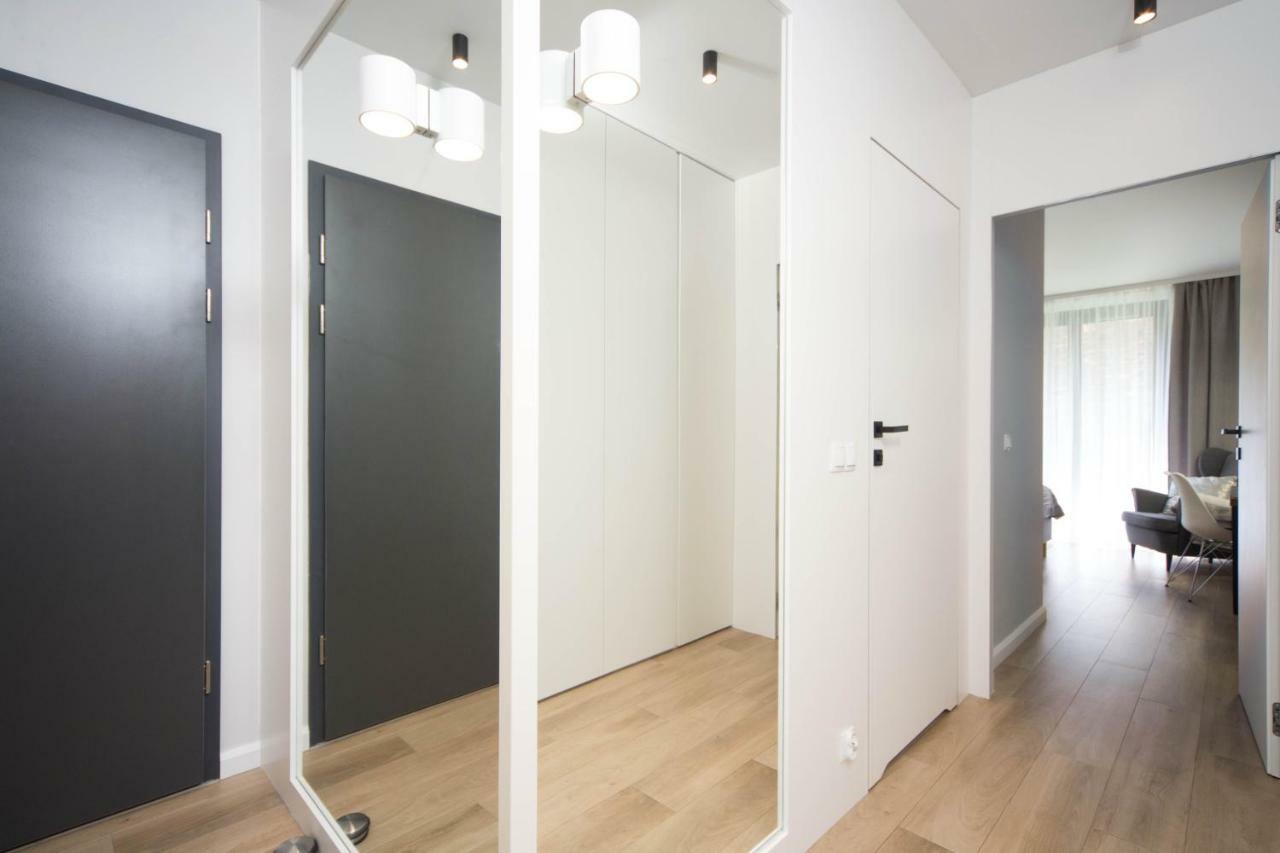 Jacuzzi Apartments 克拉科夫 外观 照片