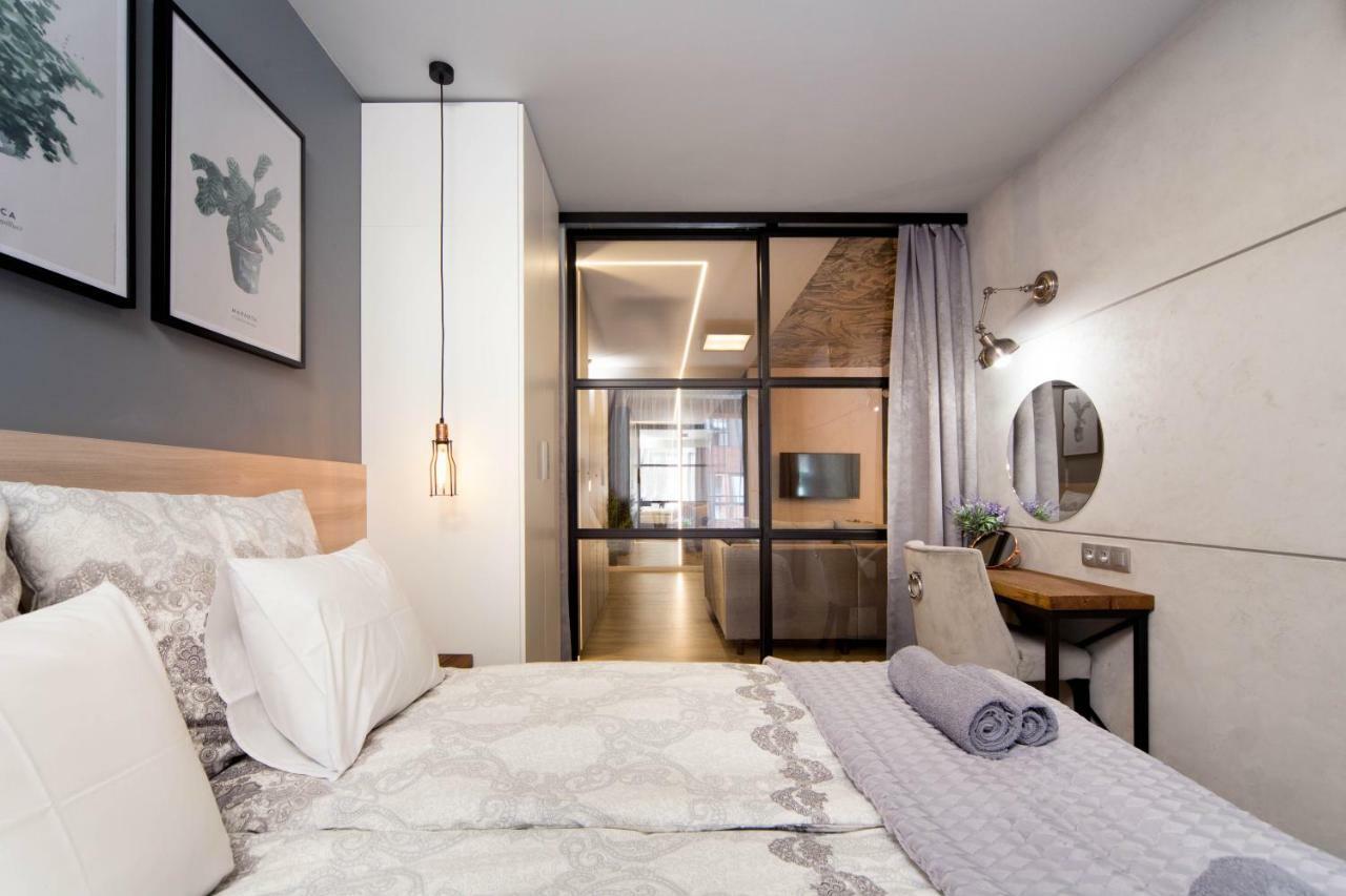 Jacuzzi Apartments 克拉科夫 外观 照片