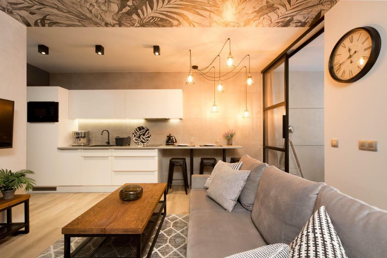 Jacuzzi Apartments 克拉科夫 外观 照片