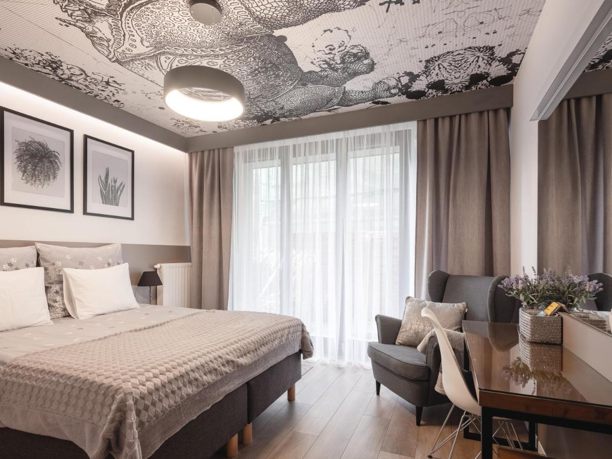 Jacuzzi Apartments 克拉科夫 外观 照片
